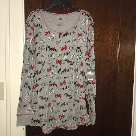 Disney Tops - NWT Minnie long sleeve shirt!